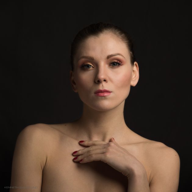 Elegance with Yuliya Herrera by Kenneth Svendlund